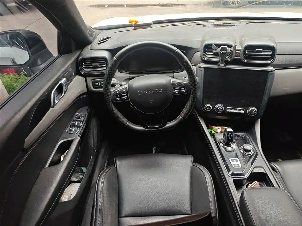 Lynk & Co 03 2021 1.5TD DCT Plus купить на сайте DeffCars