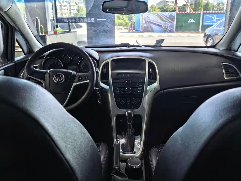 Excelle GT 2014 XT 1.6L automatic fashion version купить на сайте DeffCars