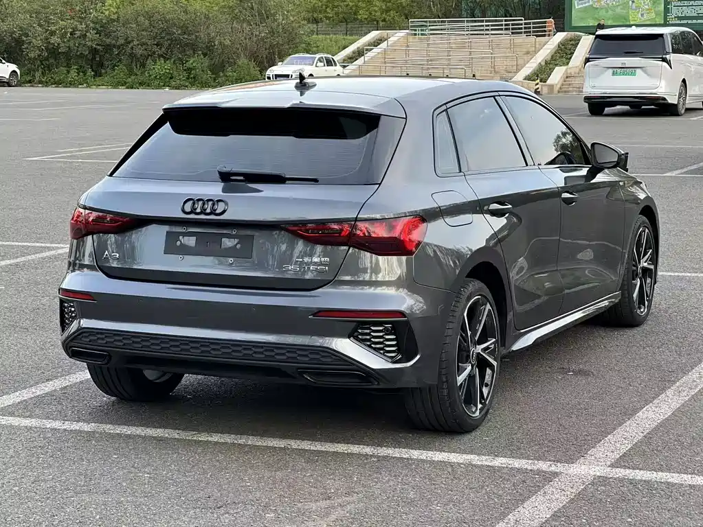 Audi A3 2023 Sportback 35 TFSI stylish and sporty купить на сайте DeffCars