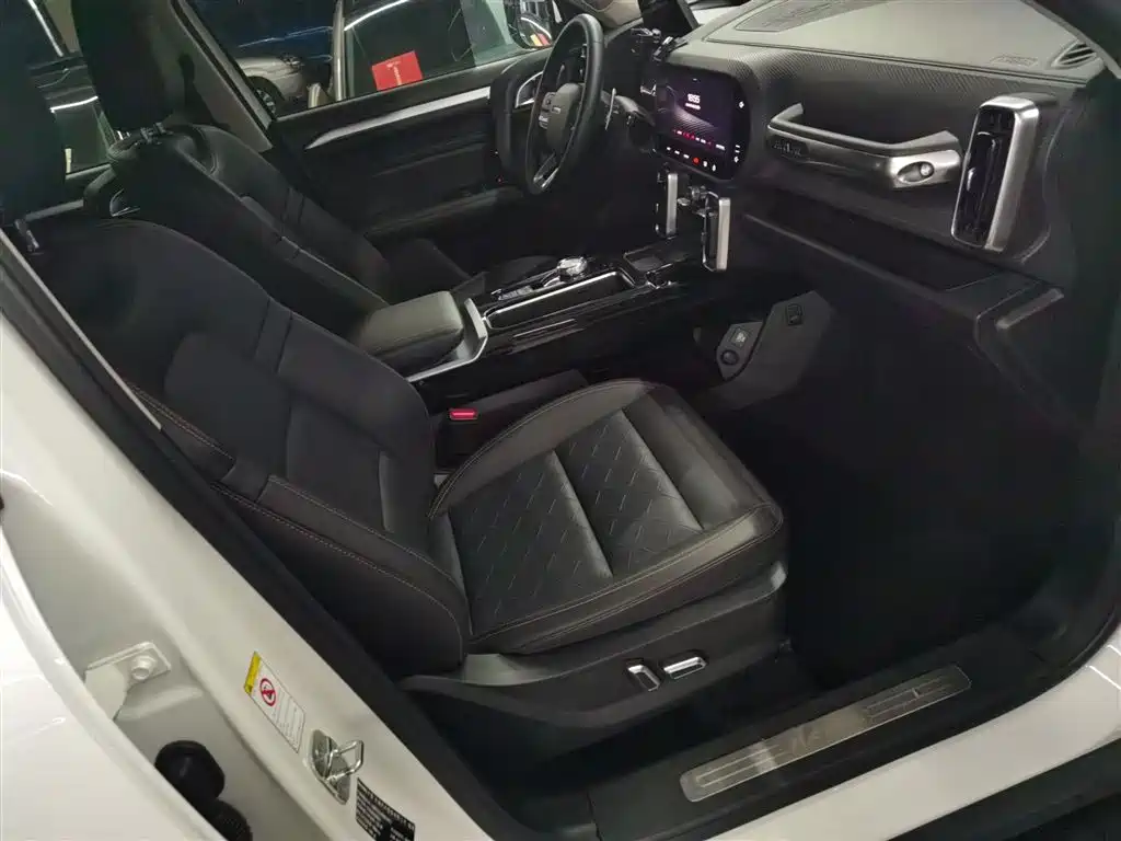 Haval Big Dog 2021 facelift 1.5T DCT two-wheel drive horse dog version купить на сайте DeffCars