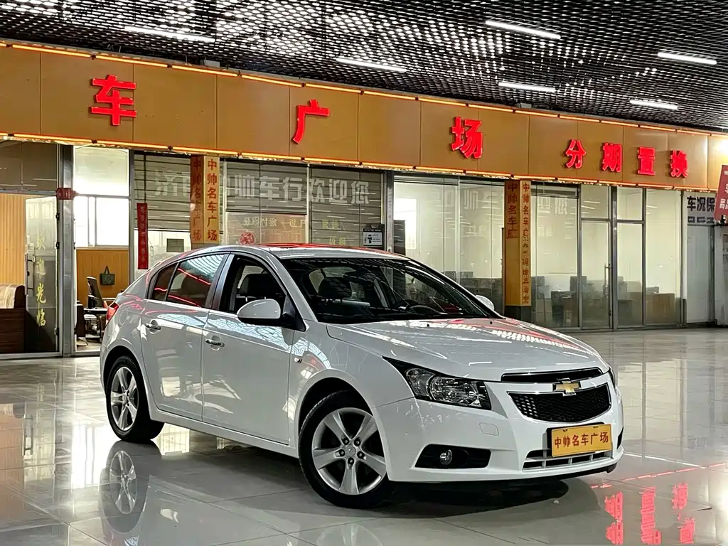 Cruze 2013 hatchback 1.6T automatic flagship model купить на сайте DeffCars