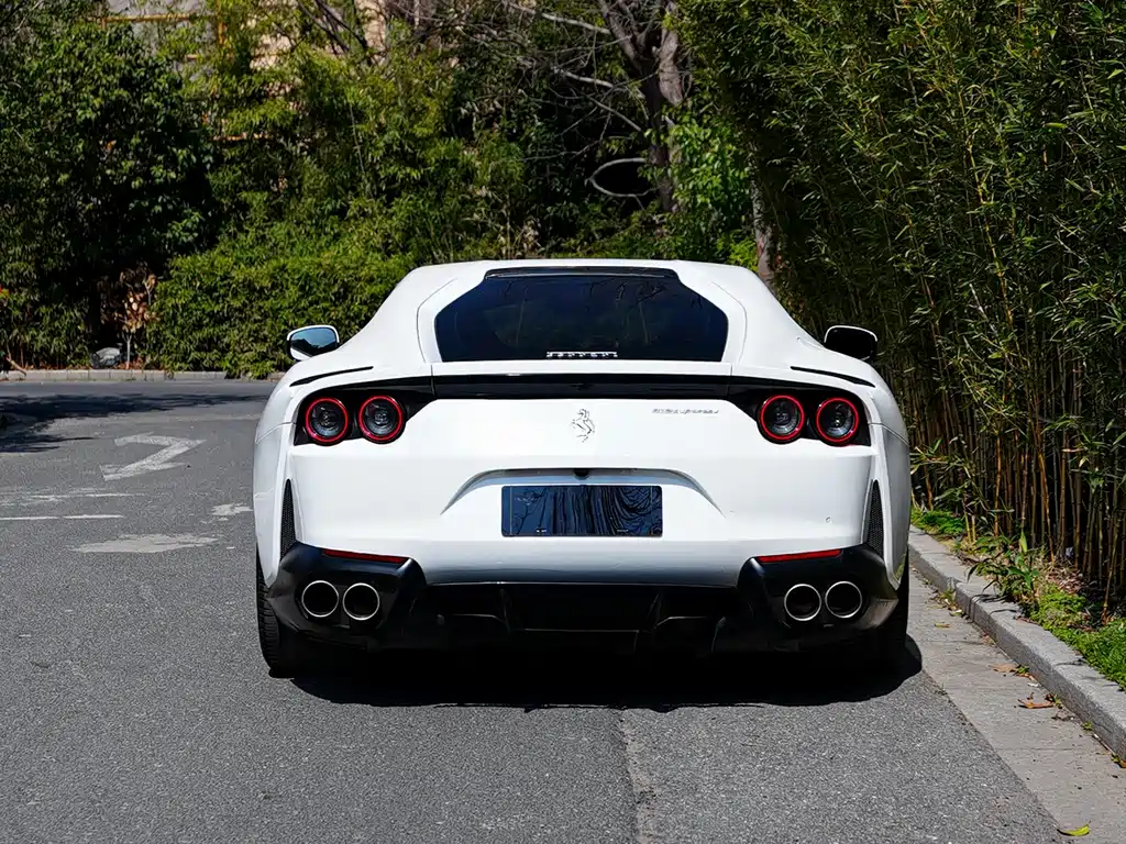 Ferrari 812 2017 6.5L Superfast купить на сайте DeffCars