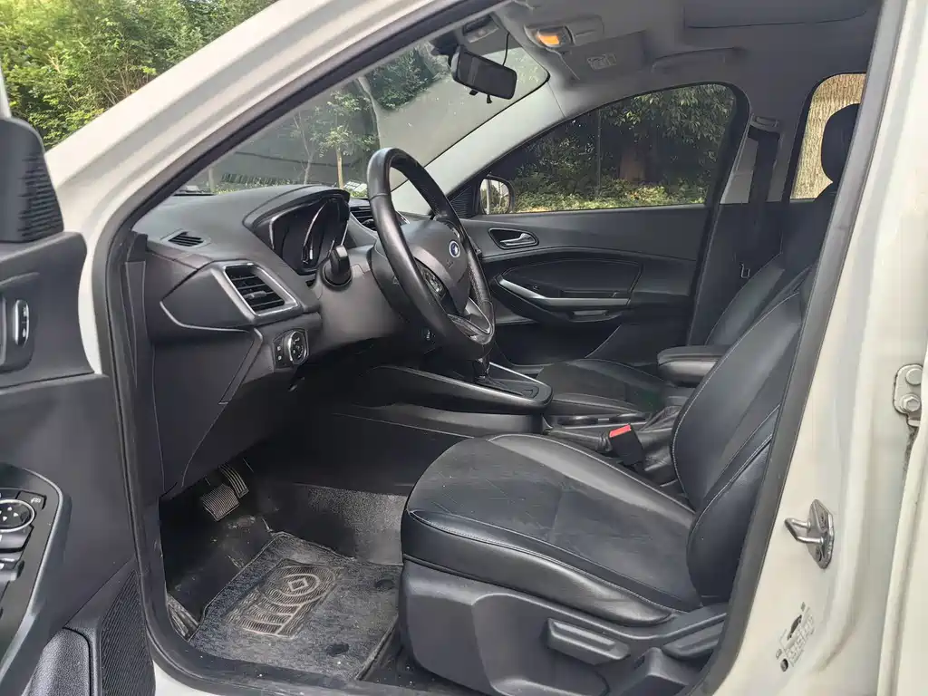 Forex 2019 facelift 1.5L automatic enjoyment type National V купить на сайте DeffCars