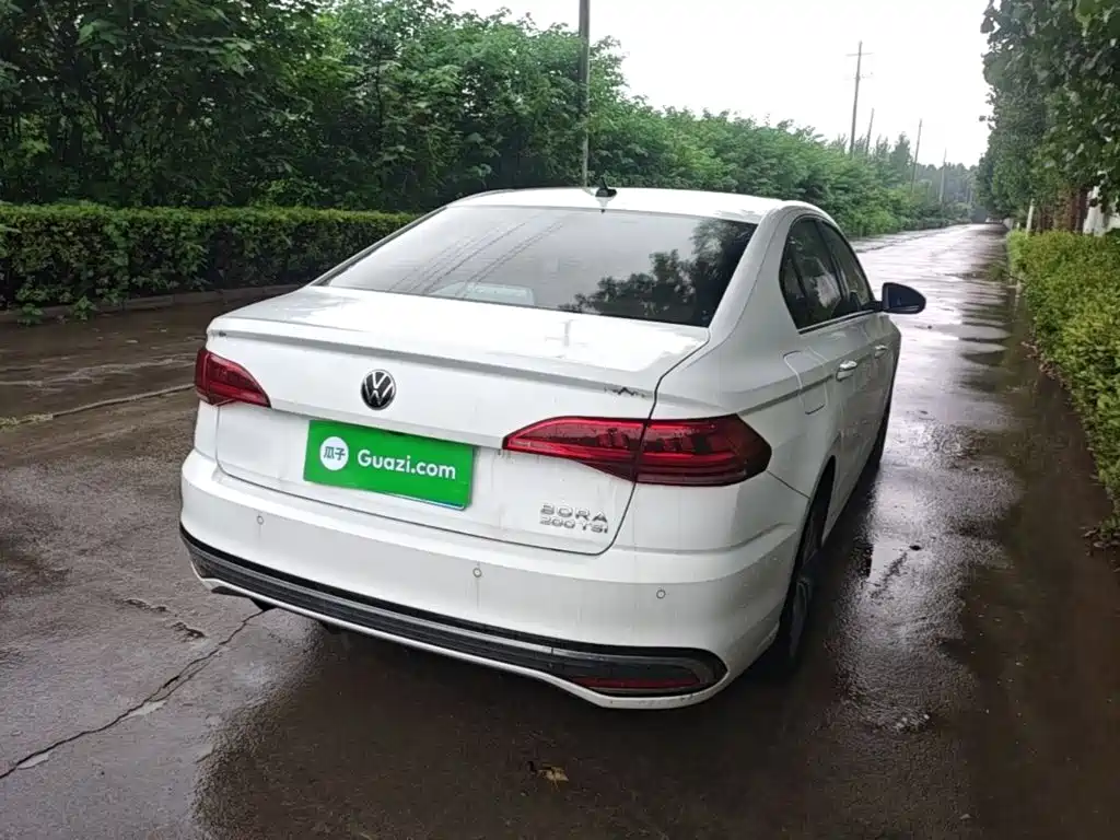 Bora 2023 200TSI DSG Yuexing Edition купить на сайте DeffCars