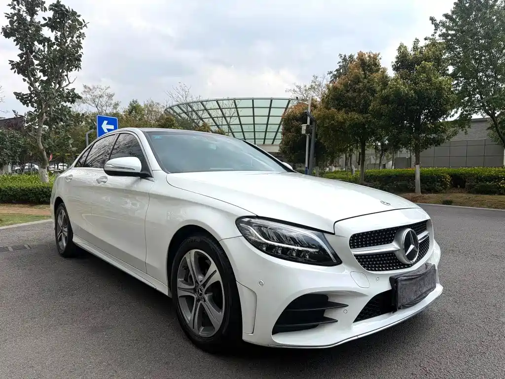 Mercedes-Benz C-Class 2020 C 260 L Sports Edition купить на сайте DeffCars