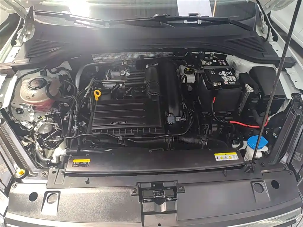 Bora 2024 200TSI DSG Changxing Edition купить на сайте DeffCars