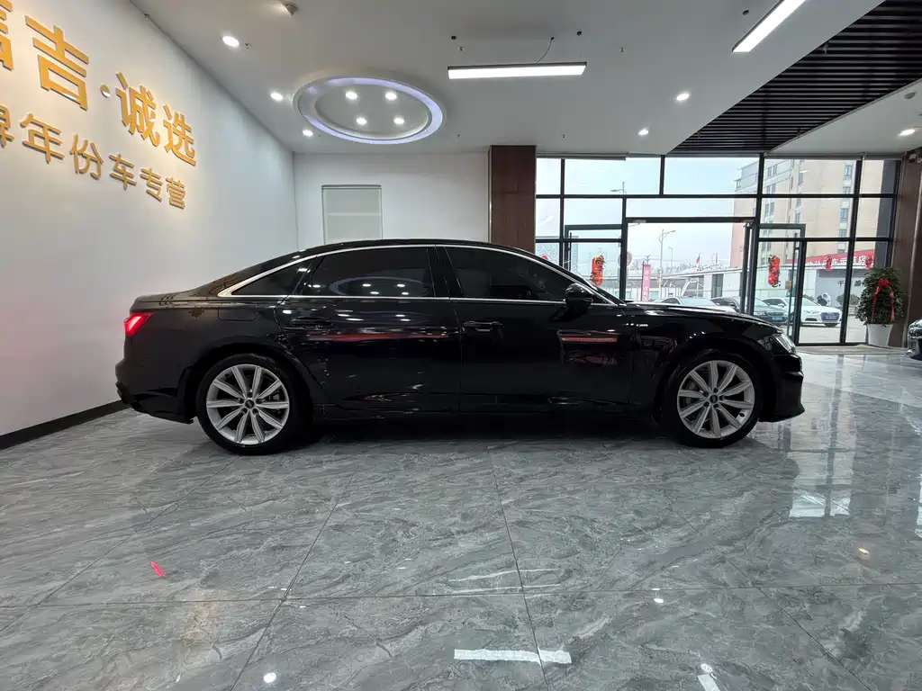 Audi A6L 2022 45 TFSI Premium Dynamic Model купить на сайте DeffCars