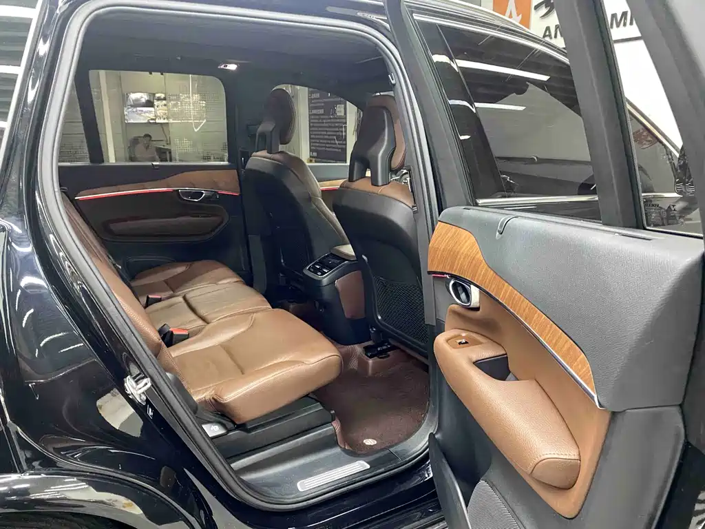 Volvo XC90 2022 B6 Zhiyi Luxury Edition 7 seats купить на сайте DeffCars