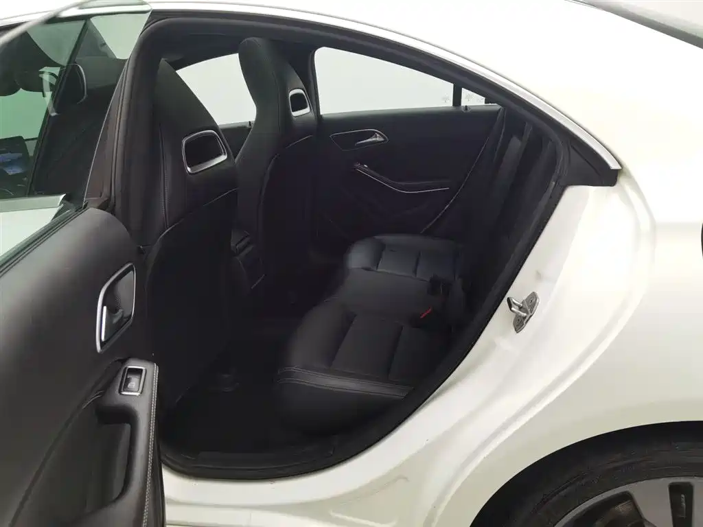 Mercedes-Benz CLA imported 2018 CLA 200 dynamic model купить на сайте DeffCars