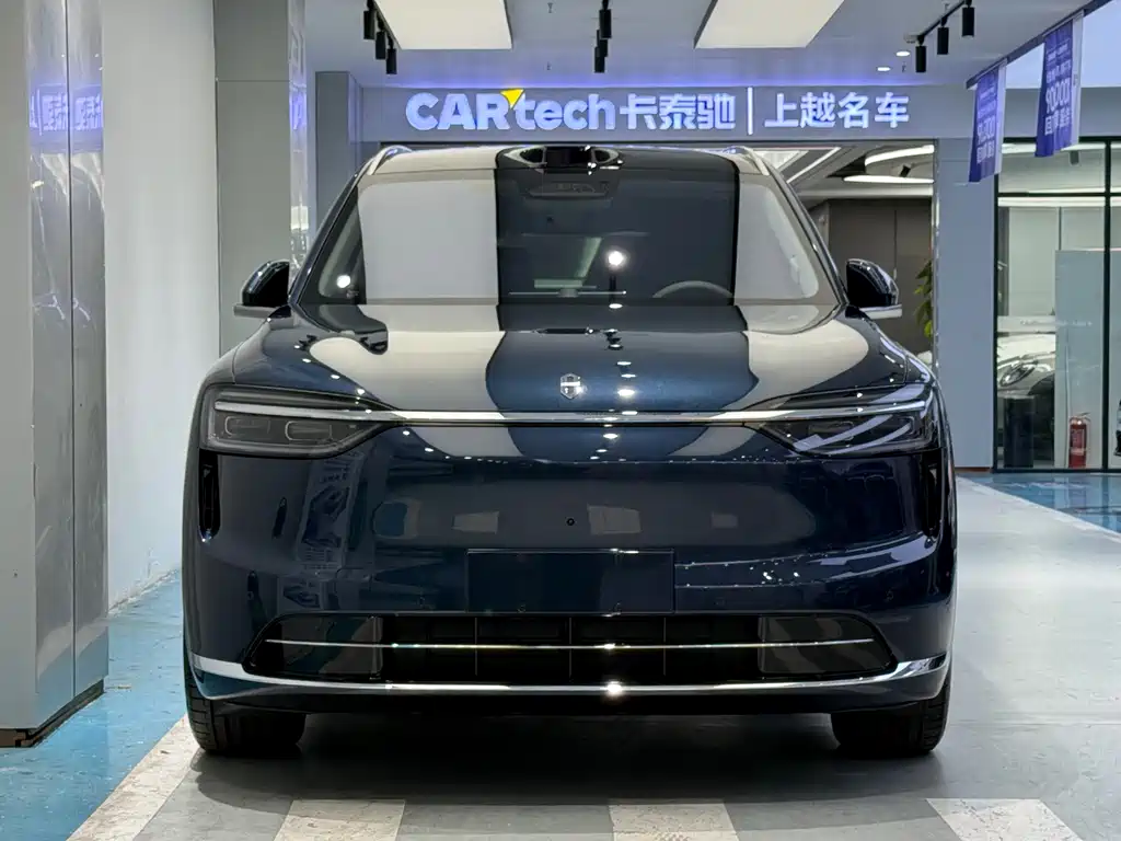 Wenjie M7 2026 extended range Max four-wheel drive version 6 seats купить на сайте DeffCars