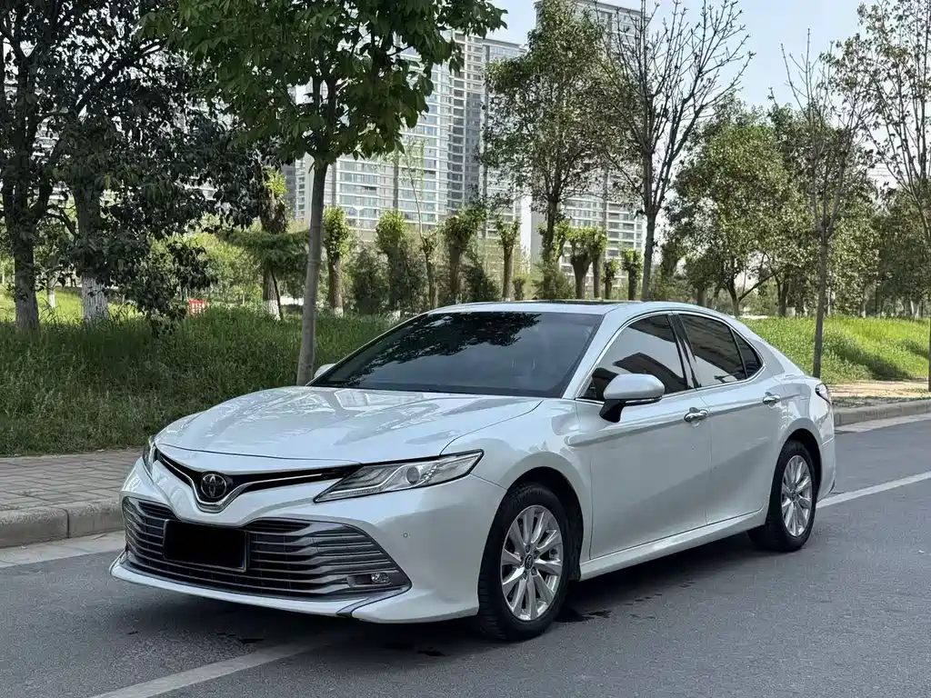 Camry 2019 2.0G Deluxe Edition National V купить на сайте DeffCars