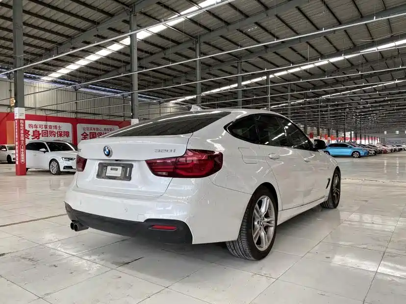 BMW 3 Series GT 2019 320i M Sports Package купить на сайте DeffCars