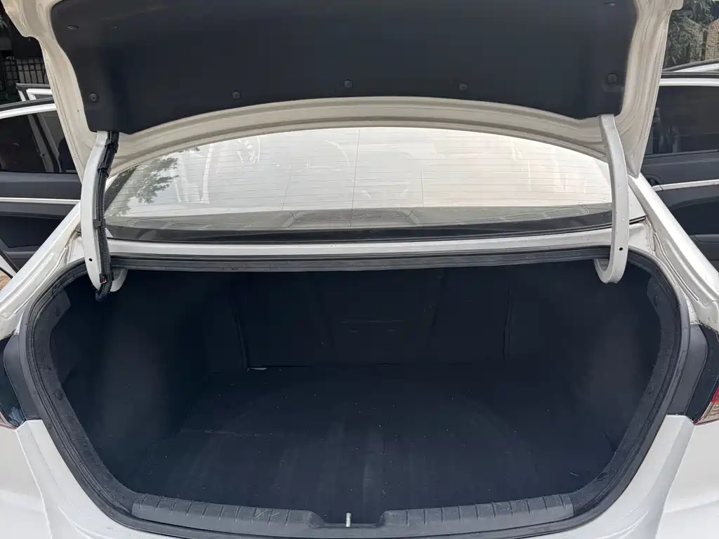Lingdong 2016 1.6L automatic smart · elite type купить на сайте DeffCars