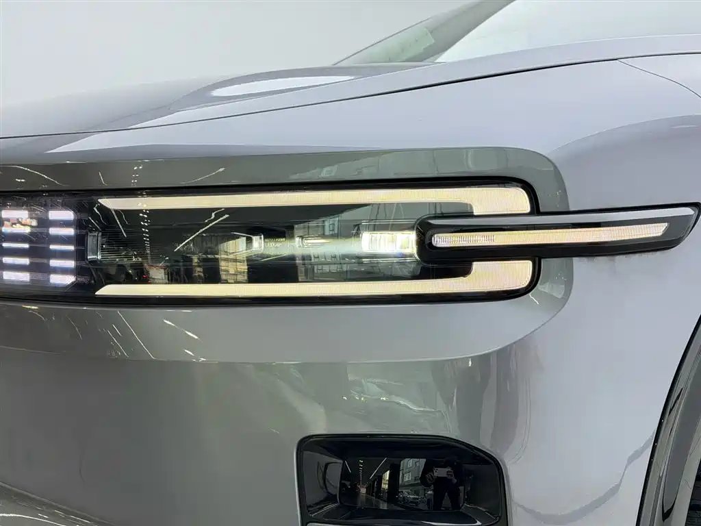 Changan Qiyuan E07 2025 pure electric four-wheel drive 90kWh Dacheng version купить на сайте DeffCars