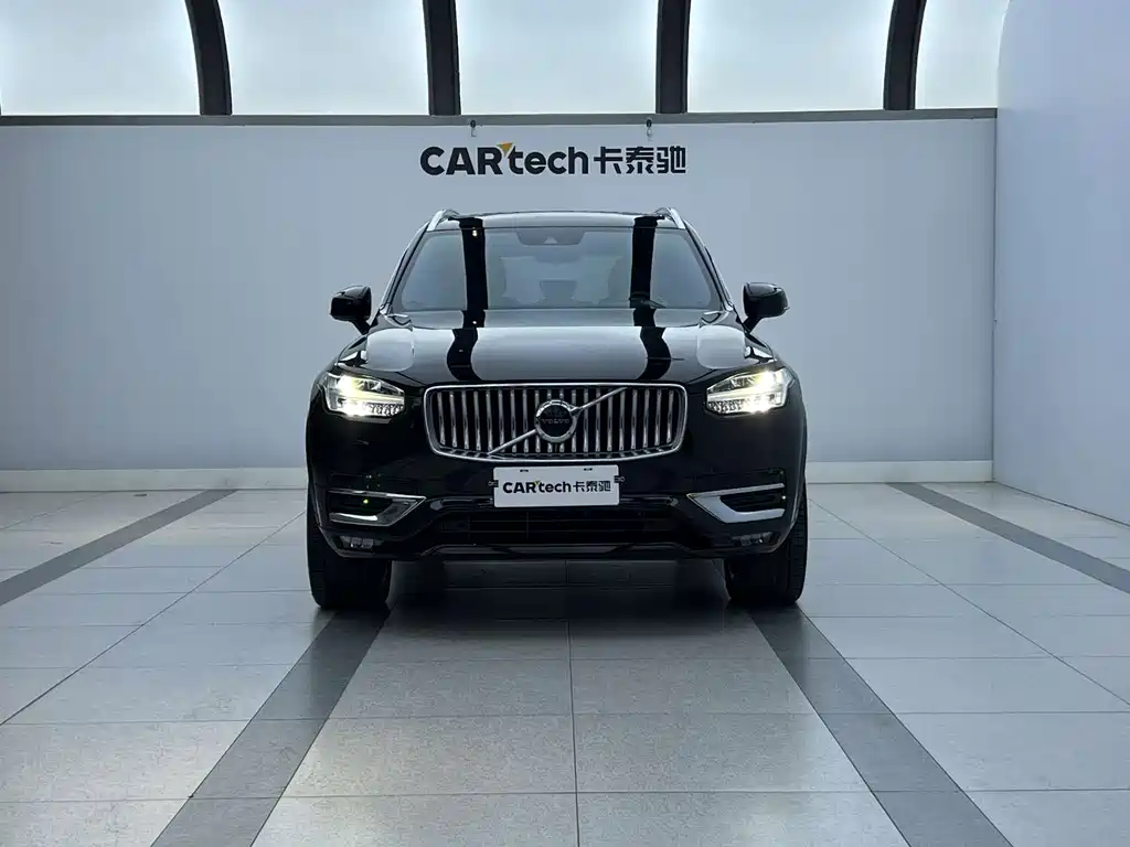 Volvo XC90 2021 B5 Smart Deluxe Edition 5-seater купить на сайте DeffCars