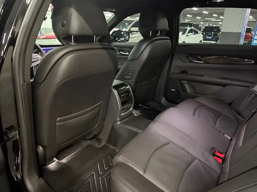 Cadillac CT6 2022 28T luxury model купить на сайте DeffCars