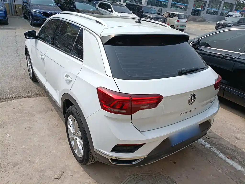 T-ROC 2020 230TSI DSG two-wheel drive aggressive model купить на сайте DeffCars