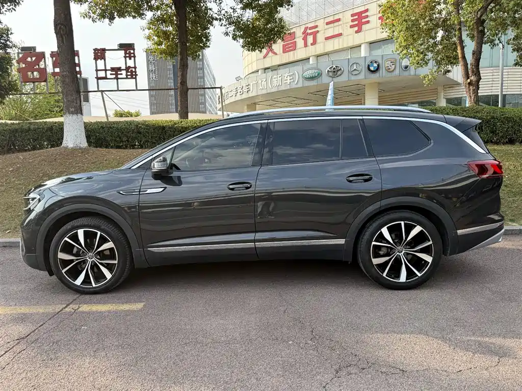Lanjing 2021 530TSI four-wheel drive flagship Shengjing Edition Pro купить на сайте DeffCars