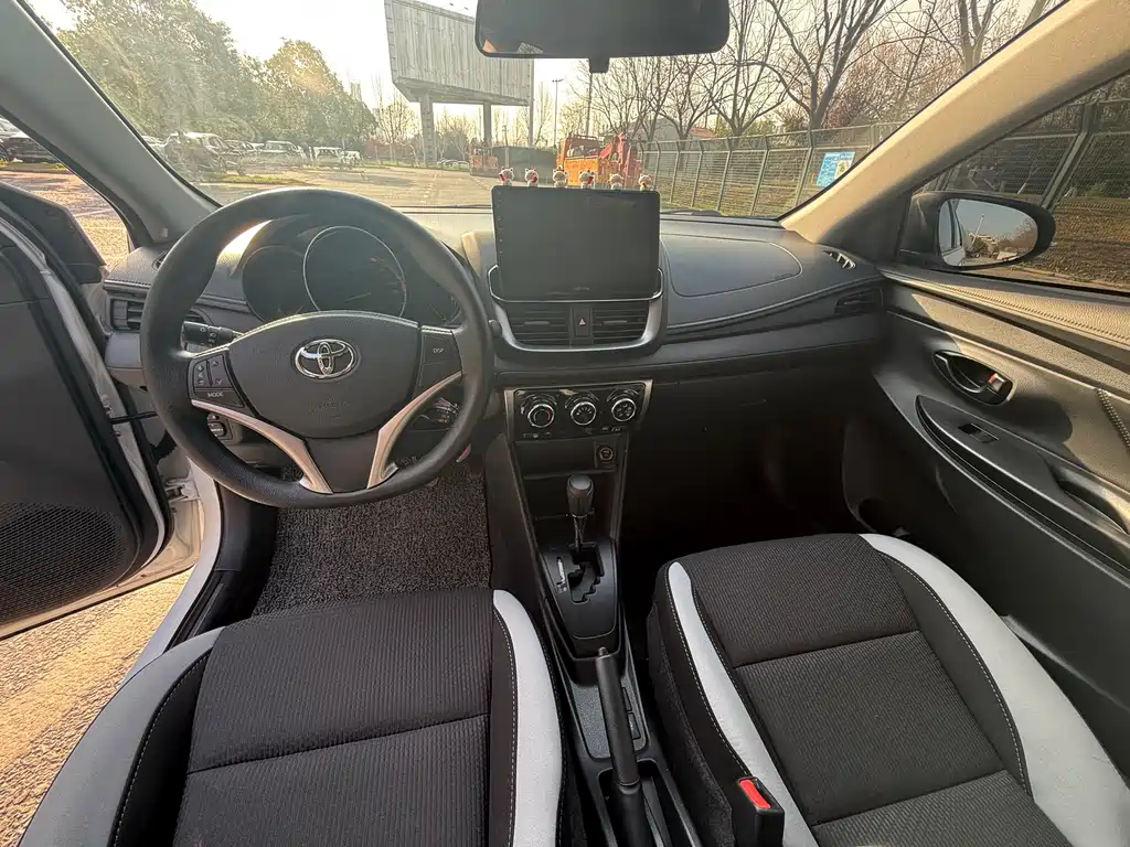 YARiS L Zhixuan 2022 model Zhixuan X 1.5L CVT leading PLUS version купить на сайте DeffCars