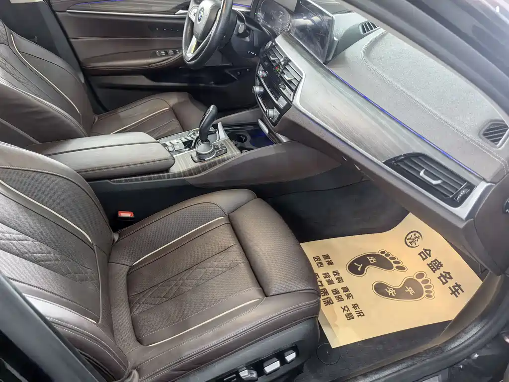 BMW 5 Series New Energy 2020 Mileage Upgraded Version 530Le Pioneer Version купить на сайте DeffCars