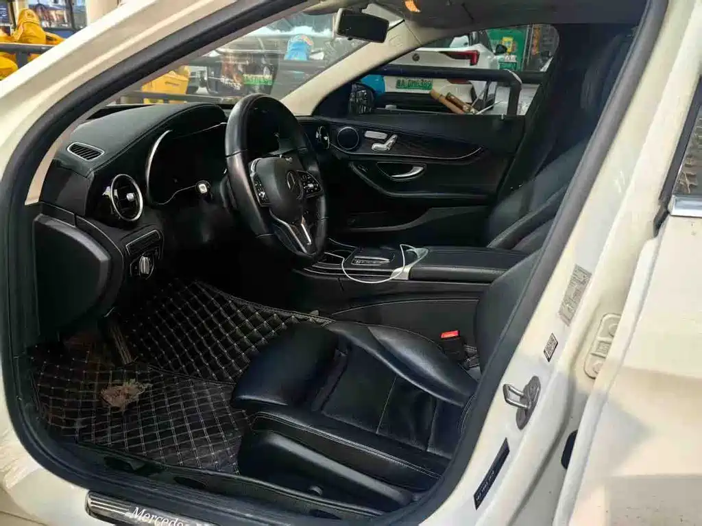 Mercedes-Benz C-Class 2019 facelift C 260 L sports version купить на сайте DeffCars