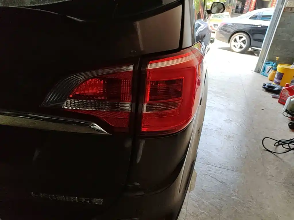 Baojun 730 2016 1.8L Manual Luxury 7 Seater купить на сайте DeffCars