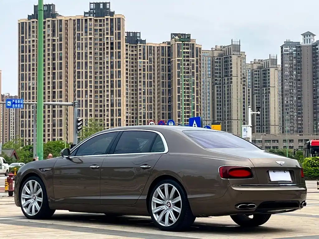 Flying Spur 2017 4.0T V8 S Standard Edition купить на сайте DeffCars