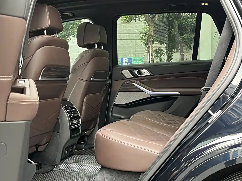 BMW X5 2022 facelift xDrive 40Li M sports package купить на сайте DeffCars