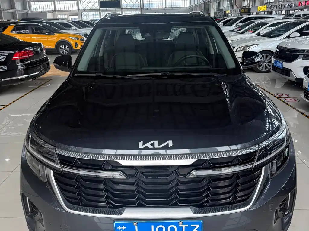 Seltos 2023 1.5L CVT luxury version купить на сайте DeffCars