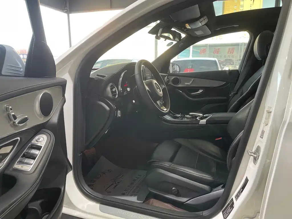 Mercedes-Benz GLC 2016 GLC 200 4MATIC купить на сайте DeffCars