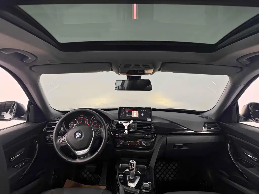 BMW 3 Series GT 2016 320i Fashion Model купить на сайте DeffCars