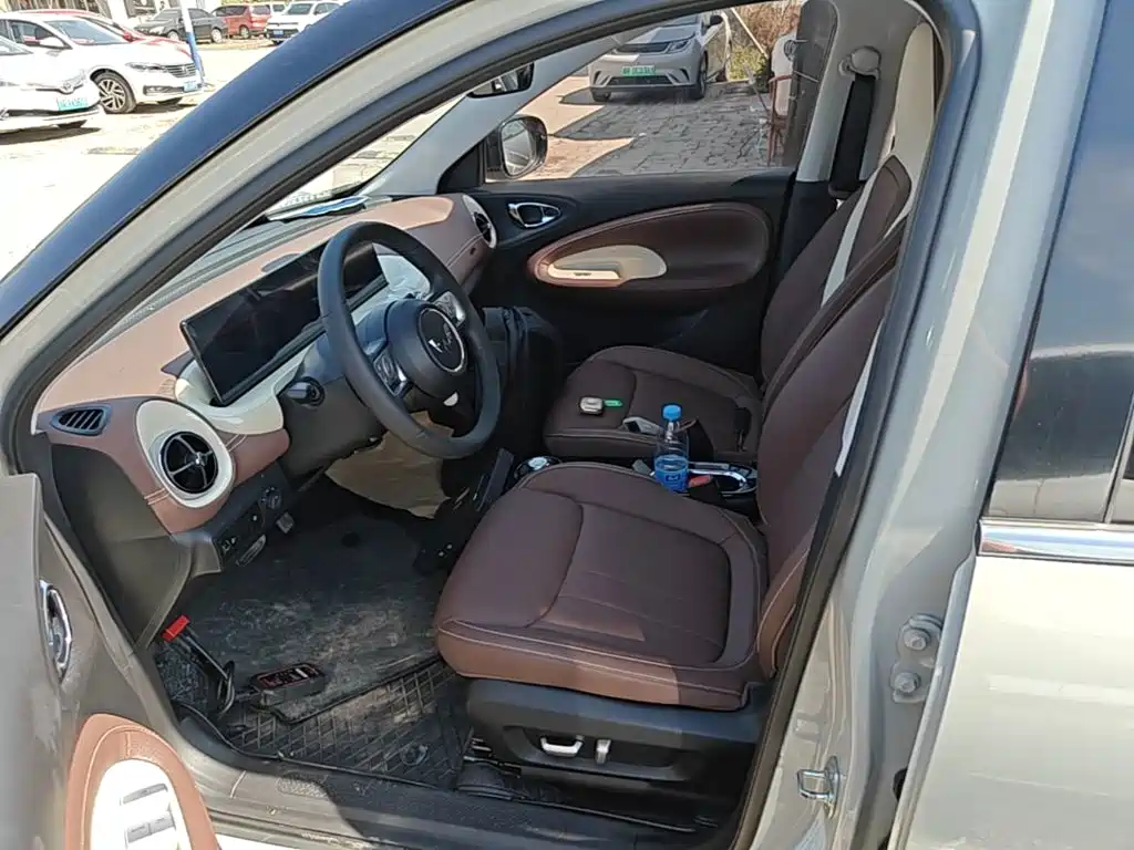 Wuling Bingo 2023 model 333km Lingxi Internet model купить на сайте DeffCars