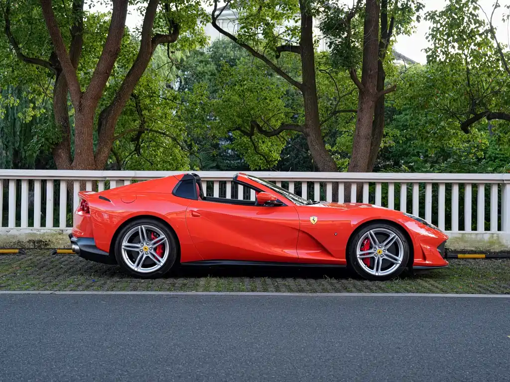 Ferrari 812 2020 6.5L GTS купить на сайте DeffCars