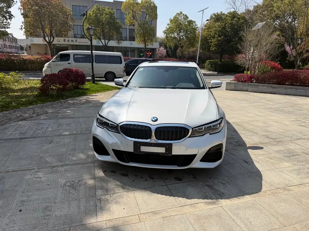 BMW 3 Series 2021 320Li M Sports Package купить на сайте DeffCars
