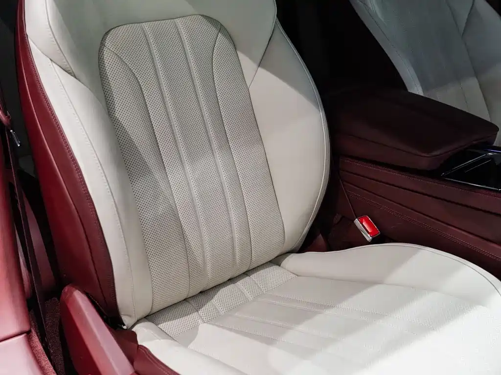Continental 2024 4.0T GT V8 купить на сайте DeffCars