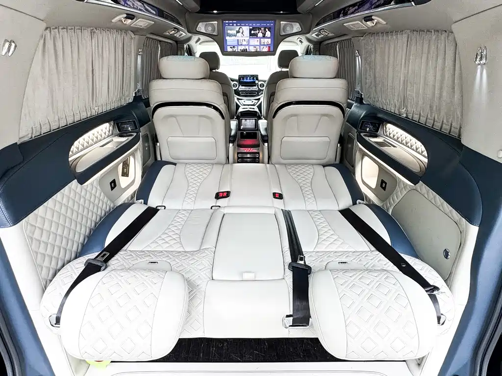 Vito 2021 2.0T Business Edition 7 seats купить на сайте DeffCars