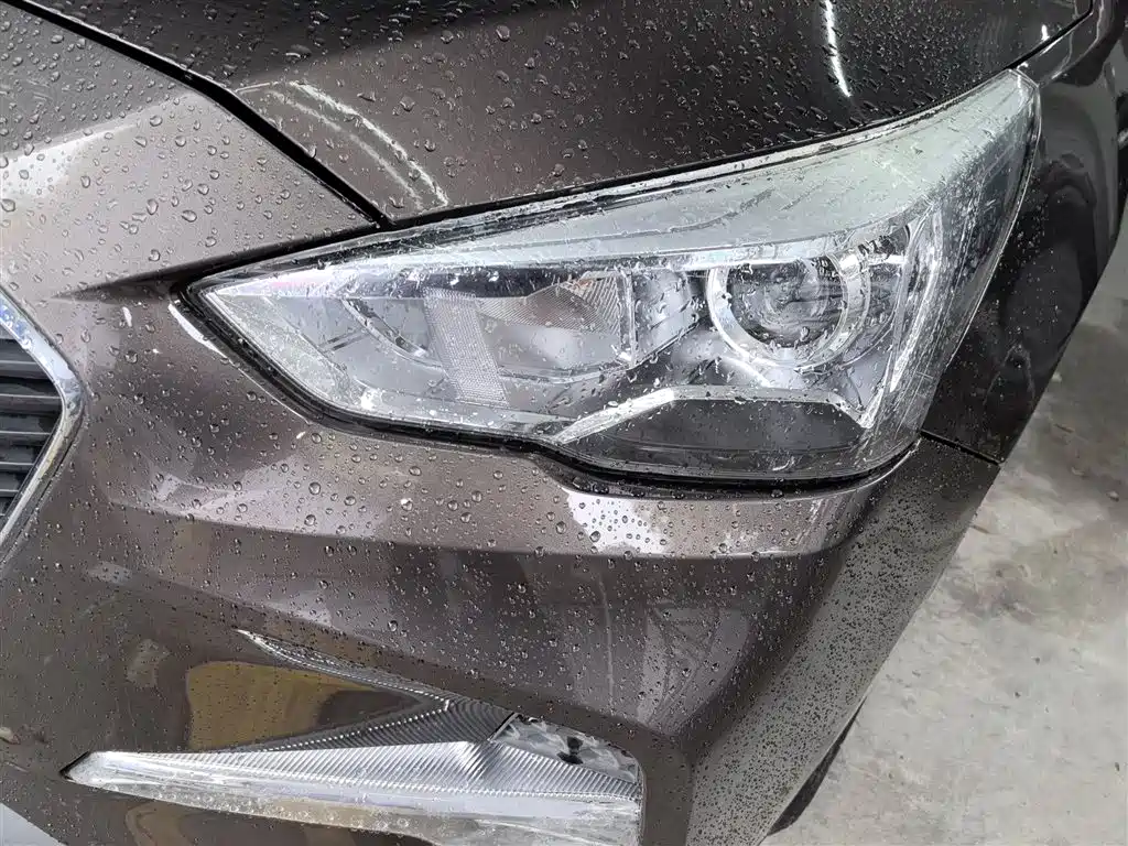Haval M6 2018 1.5T manual two-wheel drive elite model купить на сайте DeffCars