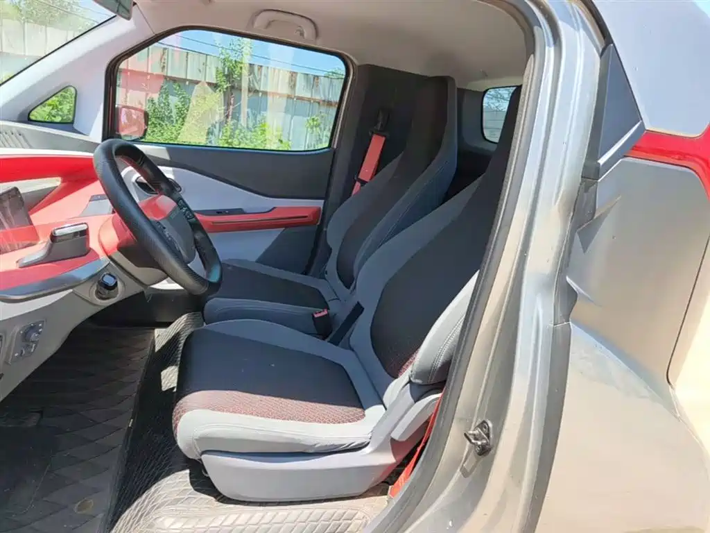 Baojun E200 2018 Smart Edition купить на сайте DeffCars