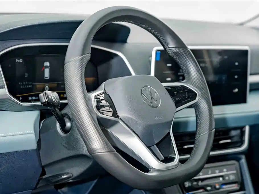 Tuyue 2023 300TSI 2WD Bright Moon Edition купить на сайте DeffCars
