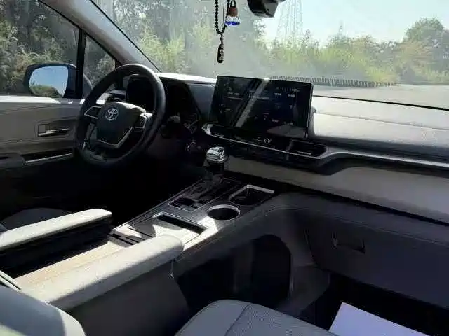 Grevia 2023 2.5L Hybrid Premium PLUS Edition купить на сайте DeffCars