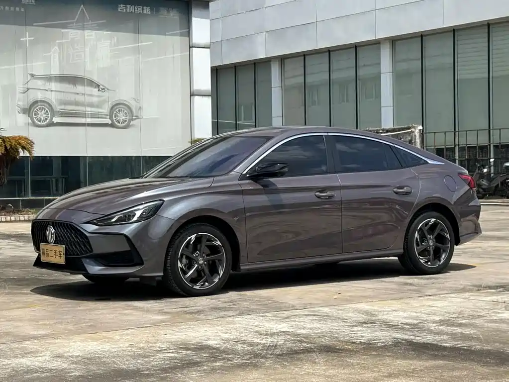 MG5 2021 300TGI DCT Chaoyue Green Luxury Limited Edition купить на сайте DeffCars