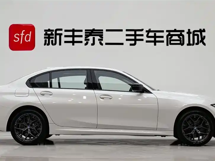 BMW 3 Series 2025 330Li M Sports Night Package купить на сайте DeffCars