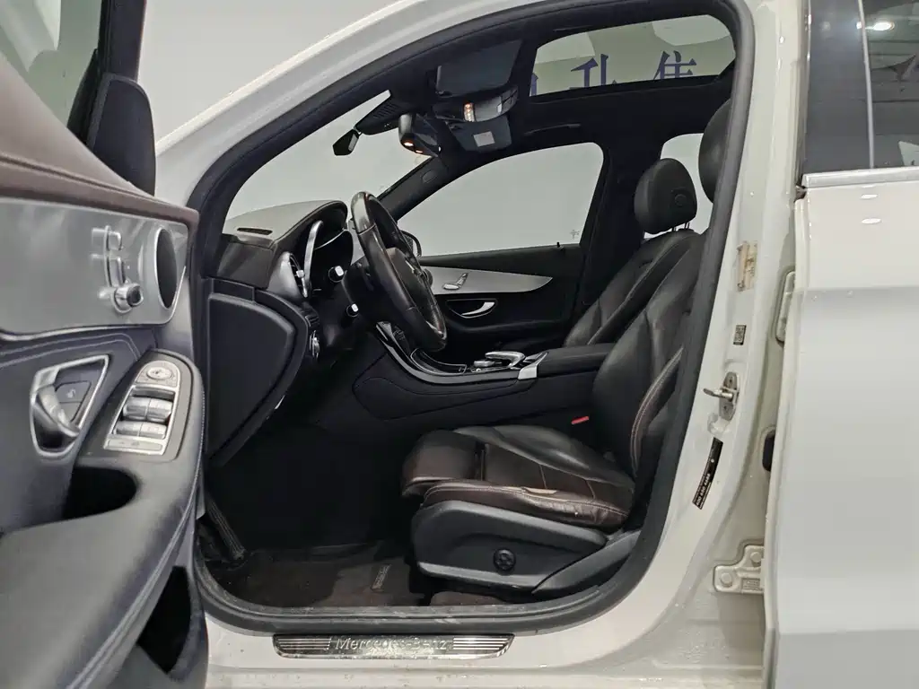 Mercedes-Benz GLC 2016 GLC 200 4MATIC купить на сайте DeffCars