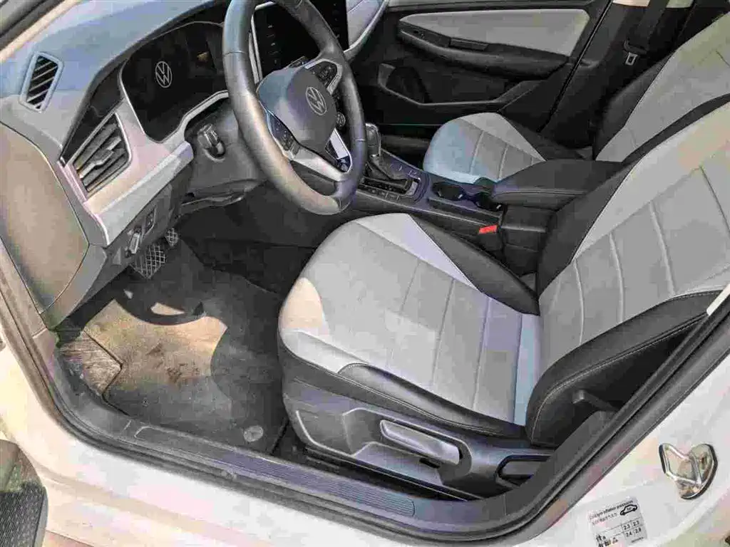 Bora 2023 200TSI DSG Smart Travel Edition купить на сайте DeffCars