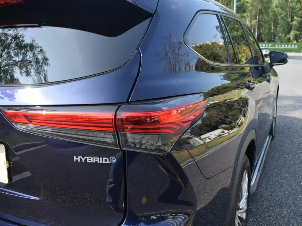 Highlander 2022 dual engine 2.5L four-wheel drive premium version 7 seats купить на сайте DeffCars