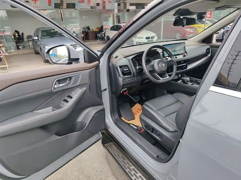 X-Trail 2021 VC-Turbo 300 CVT 2WD Deluxe Edition купить на сайте DeffCars