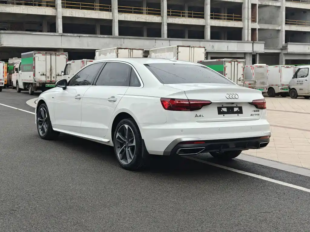 Audi A4L 2022 40 TFSI Fashionable and Dynamic купить на сайте DeffCars