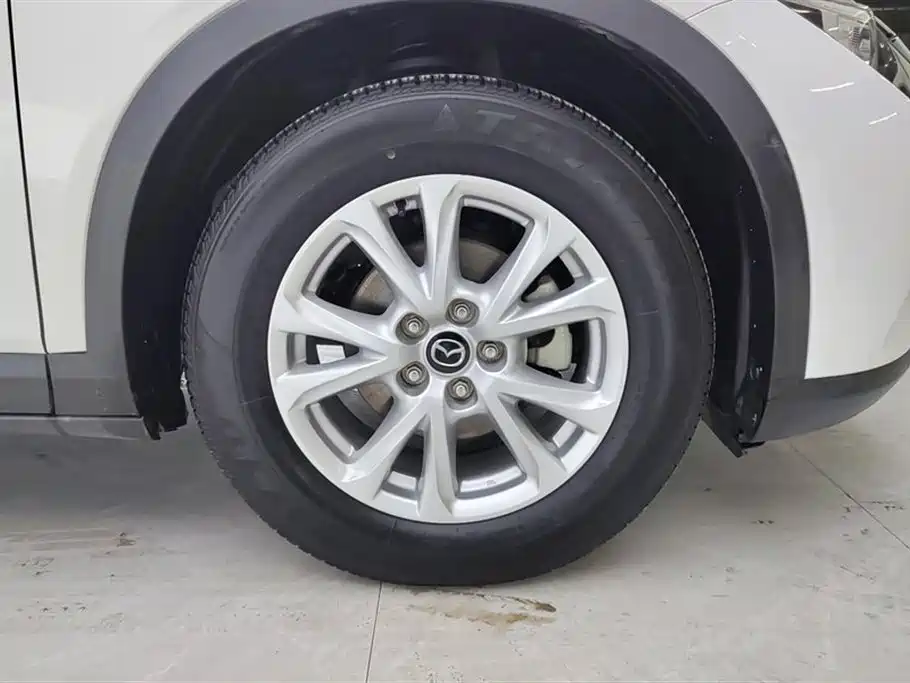 Mazda CX-4 2018 2.0L automatic two-wheel drive Blue Sky Vibrant Edition National V купить на сайте DeffCars