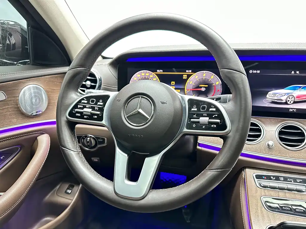 Mercedes-Benz E-Class 2020 E 300 L Fashion купить на сайте DeffCars