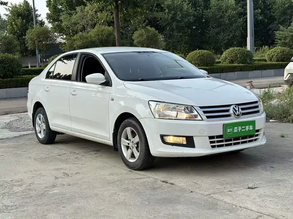 SANTANA 2015 1.4L manual fashion version купить на сайте DeffCars